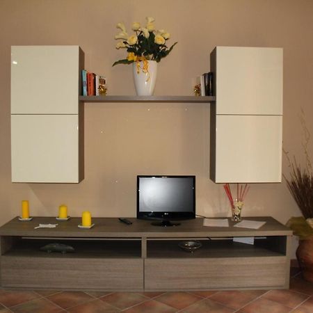 D.E.M. Apartment Специя Екстериор снимка