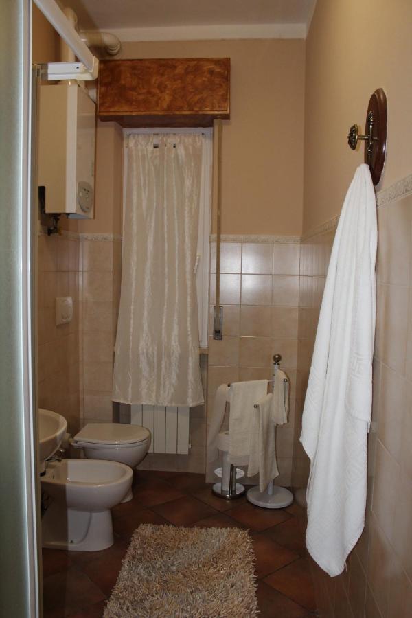 D.E.M. Apartment Специя Екстериор снимка