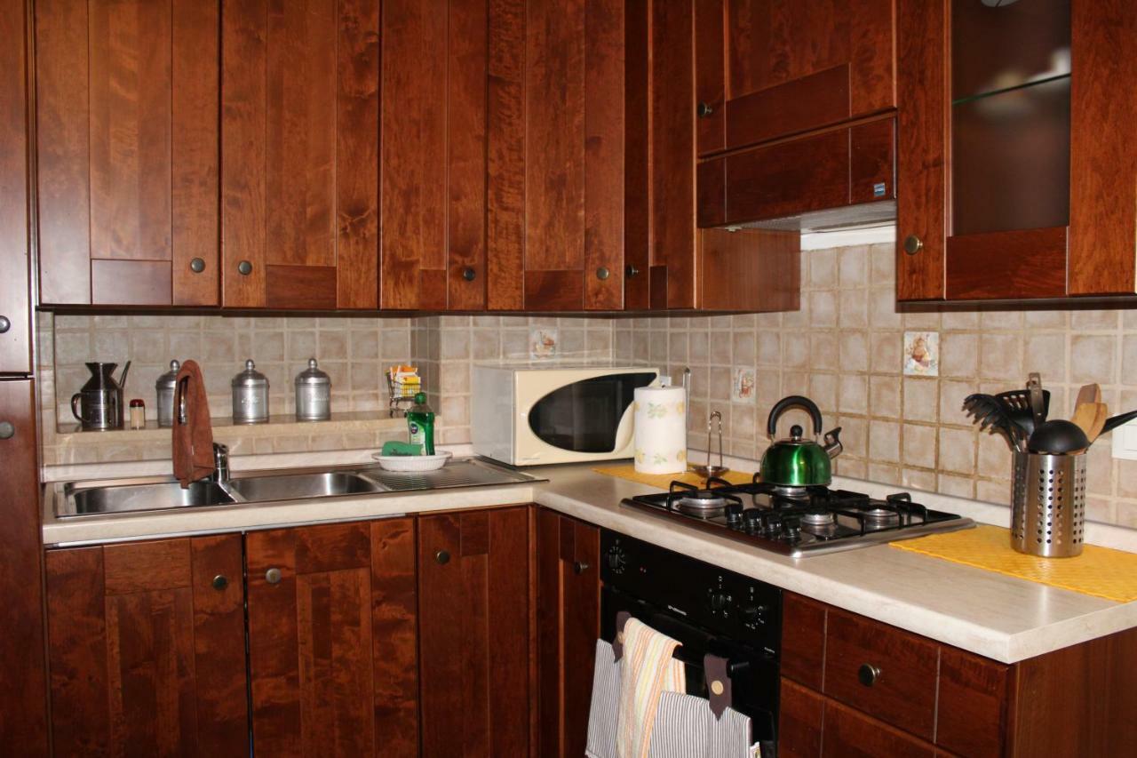 D.E.M. Apartment Специя Екстериор снимка